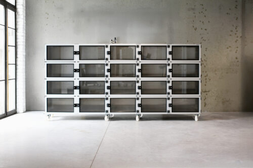 50078 CABINET.LINE® Spülschrank Aluminium 720x1080px B 3.490 20-türig.jpg