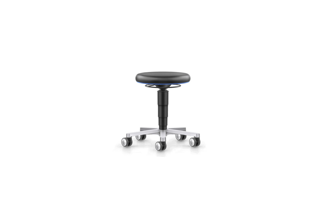 A11331 Hocker 1620x1080px 72dpi - Labor 2 9463L_.jpg