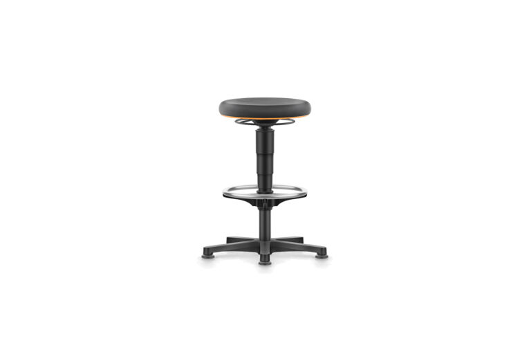 A11328 Hocker 1620x1080px 72dpi - Allround 3 9461.jpg