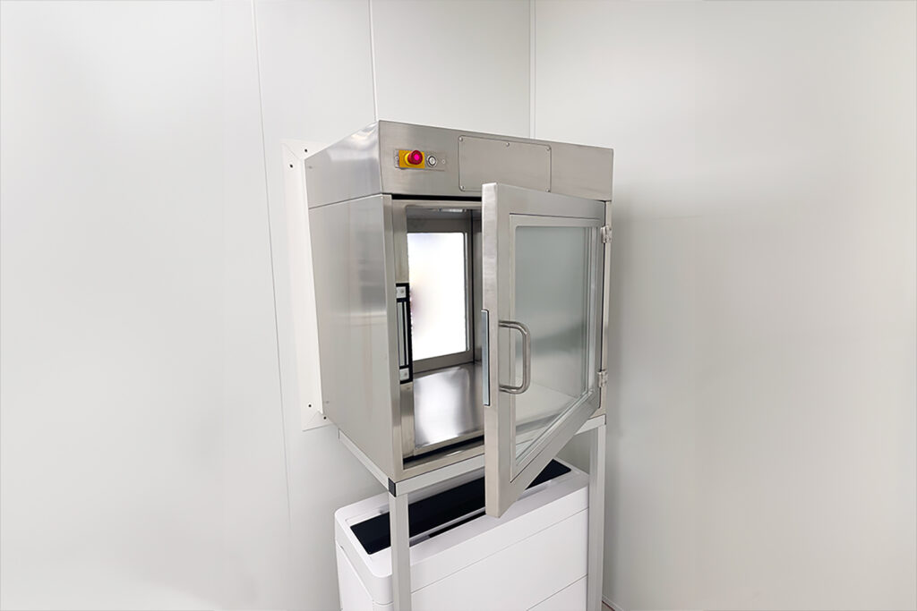 50202 LINE® Materialdurchreiche 800x800 1620x1080px 72dpi.jpg