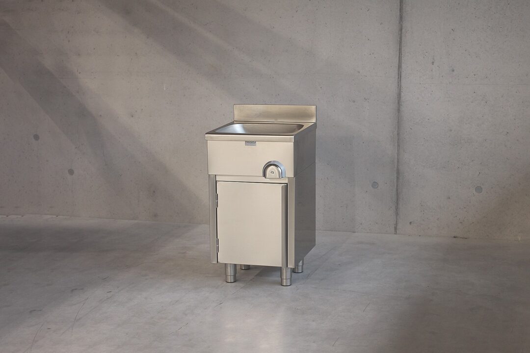 950304 LINE® Handwaschbecken 1620x1080px 72dpi.jpg