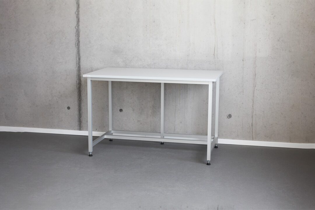 841005 Reinraumtisch Alu Melamin 1620x1080px 72dpi.jpg