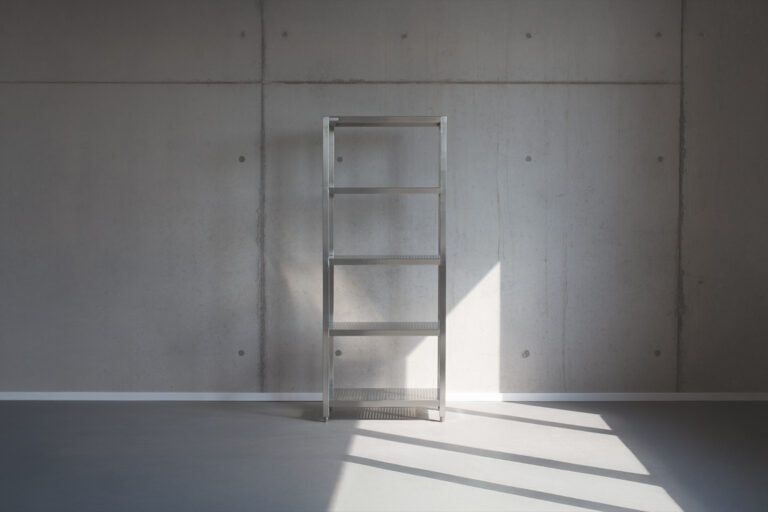 810012 LINE® Edelstahlregal geschweißt 1620x1080px 72dpi.jpg