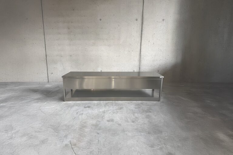 960015 LINE® Schuhwechselbank Edelstahl wechselseitig 1620x1080px 72dpi.jpg